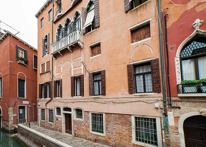 palazzo suite ducale